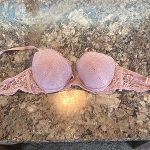 34C lace bra